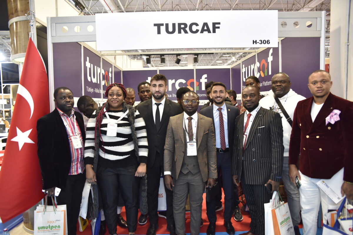 22.1 İstanbul Fuar Merkezi nde Afrika’nın farklı ülkelerinden 25 nitelikli iş insanını TURCAF (Türkiye – Afrika İhracatçılar Platformu) üyelerimizle bir araya getirdik.