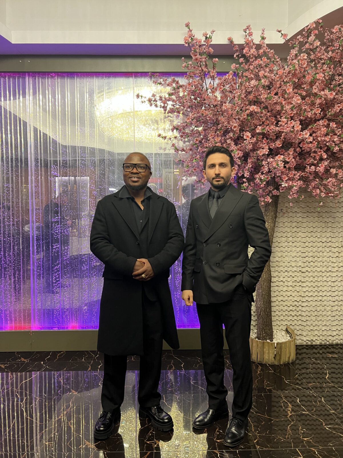 26.1 Dün gece Kamerun topluluğunun ilginç bir anma programına topluluğun avukatı olarak katıldım.