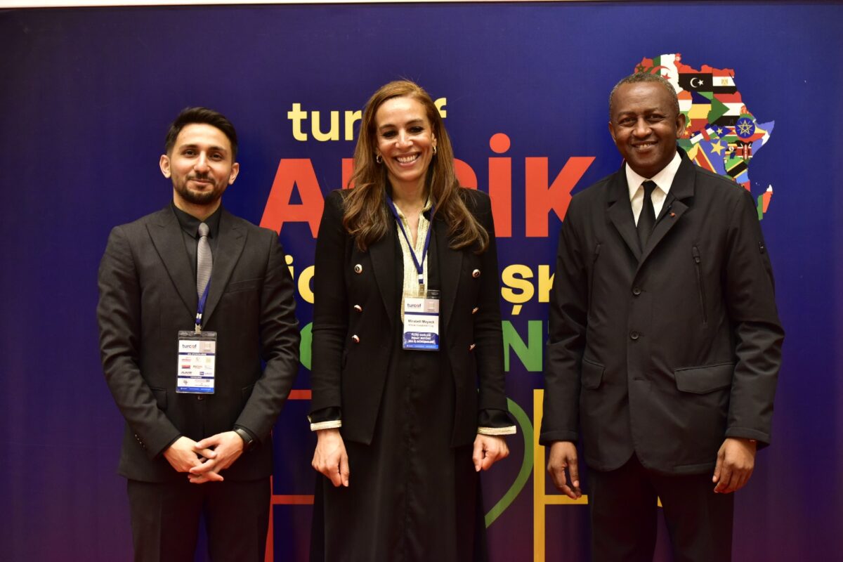 31.3 TURCAF (Türkiye – Afrika İhracatçılar Platformu) olarak Fildişi Sahili İnşaatçılar 🇨🇮 odası ile üyelerimizi güvenilir ticaret yapmaları ve uzun süreli işbirlikleri kurmaları için bir araya getirdik.