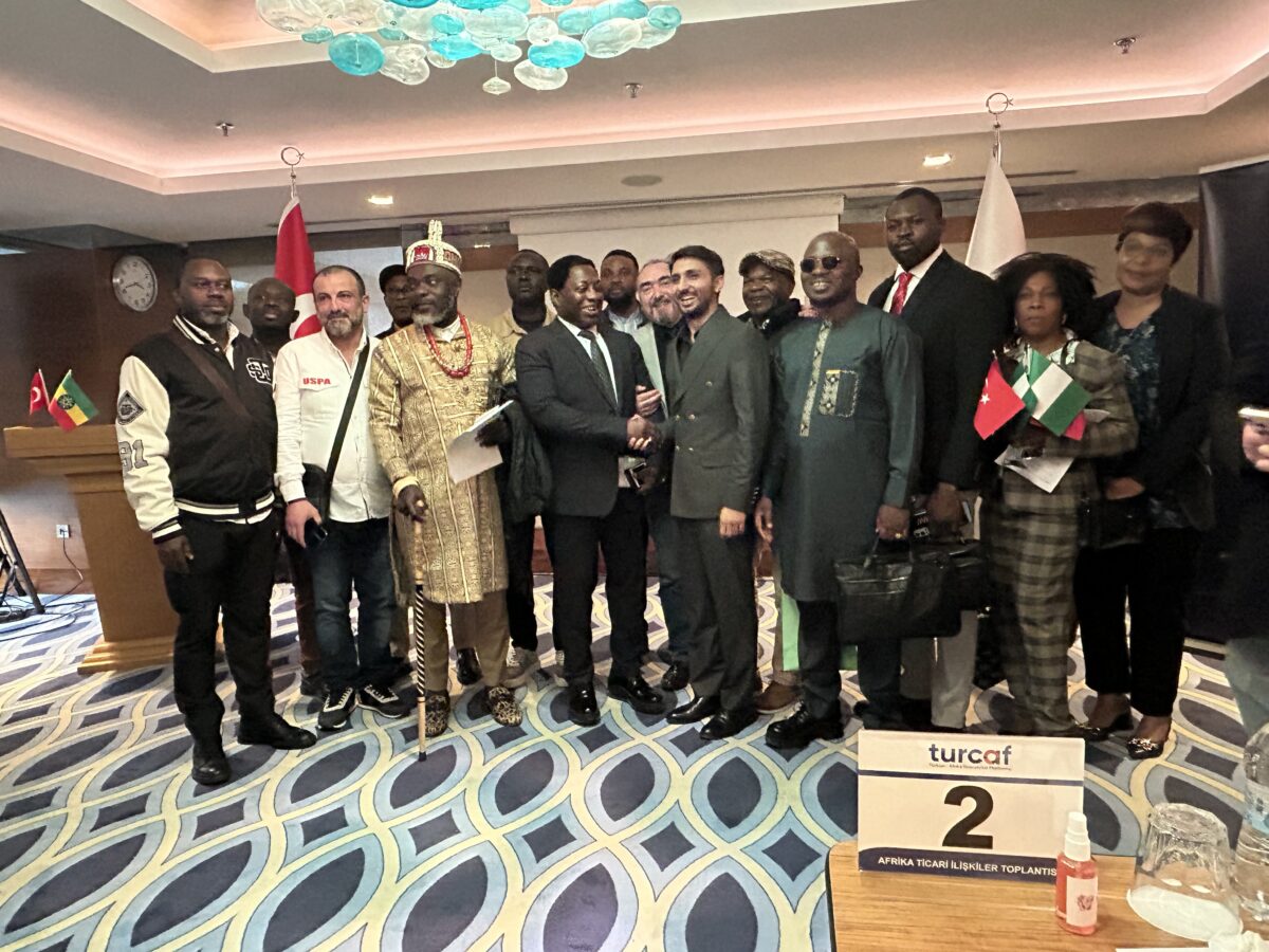 Organisation de relations commerciales interentreprises fructueuses avec le Nigeria et la RDC Organisation de relations commerciales interentreprises fructueuses avec le Nigeria et la RDC