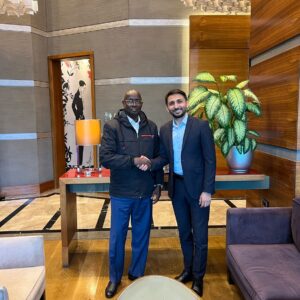 İslam Kalkınma Bankası Gine Konakri temsilcisi Alpha Boubacar Diallo ile Türkiye’de yapacakları yatırımlar üzerine görüştük. İslam Kalkınma Bankası Gine Konakri temsilcisi Alpha Boubacar Diallo ile Türkiye’de yapacakları yatırımlar üzerine görüştük.