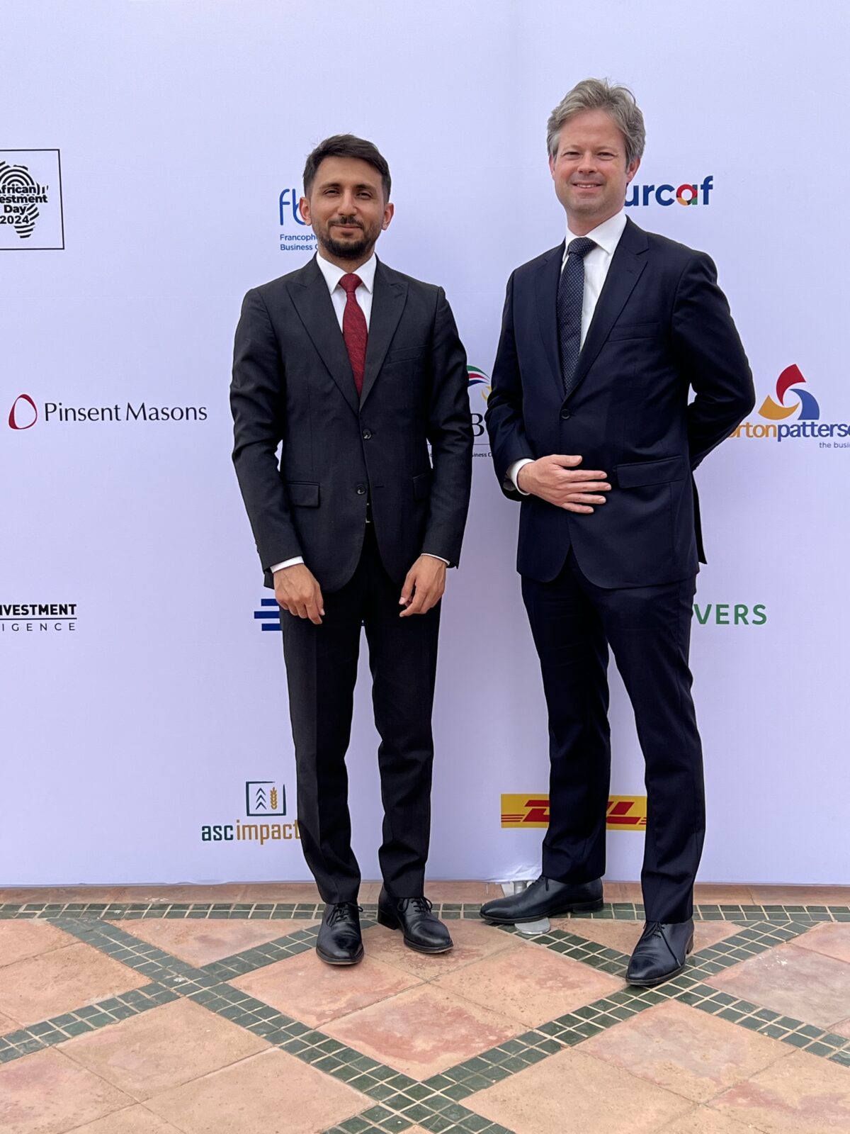 Avukat Olivier Bustin ile Afrika’da Hukuk Sektöründe İş Birliği ve Gelişmeler Üzerine Verimli Görüşme Avukat Olivier Bustin ile Afrika’da Hukuk Sektöründe İş Birliği ve Gelişmeler Üzerine Verimli Görüşme